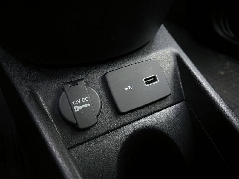 Lancia Ypsilon Ypsilon 1.0 FireFly 5 porte S&S Hybrid Ecochic Silver