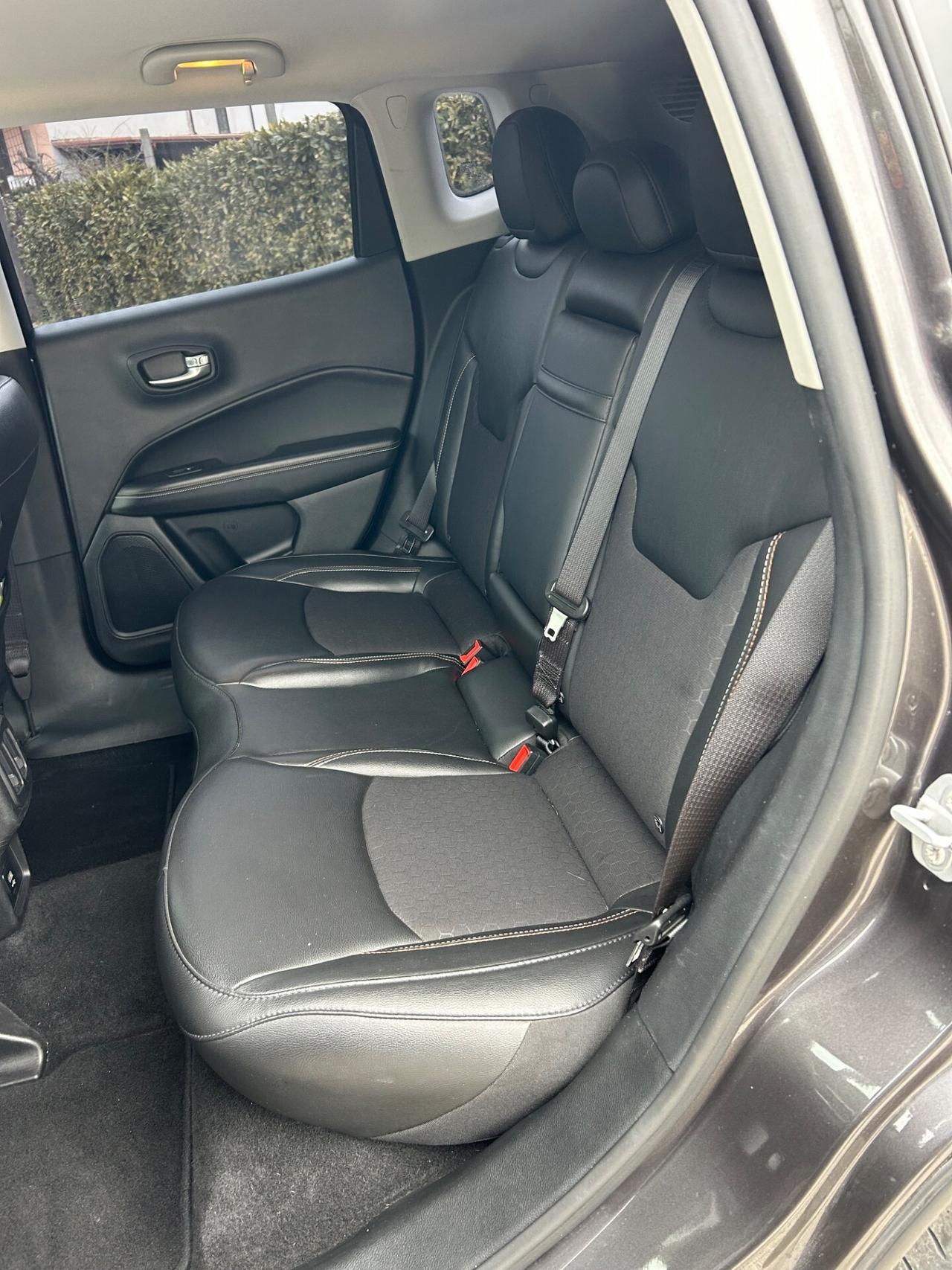 Jeep Compass 2.0 mjt II 140cv automatica 4WD