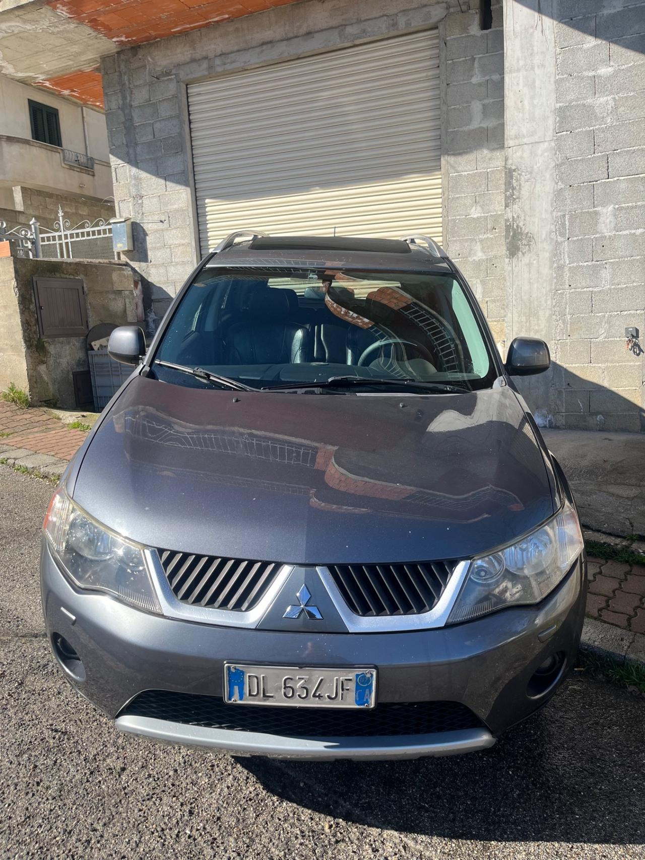 Mitsubishi Outlander 2.0 DI-D Intense DPF