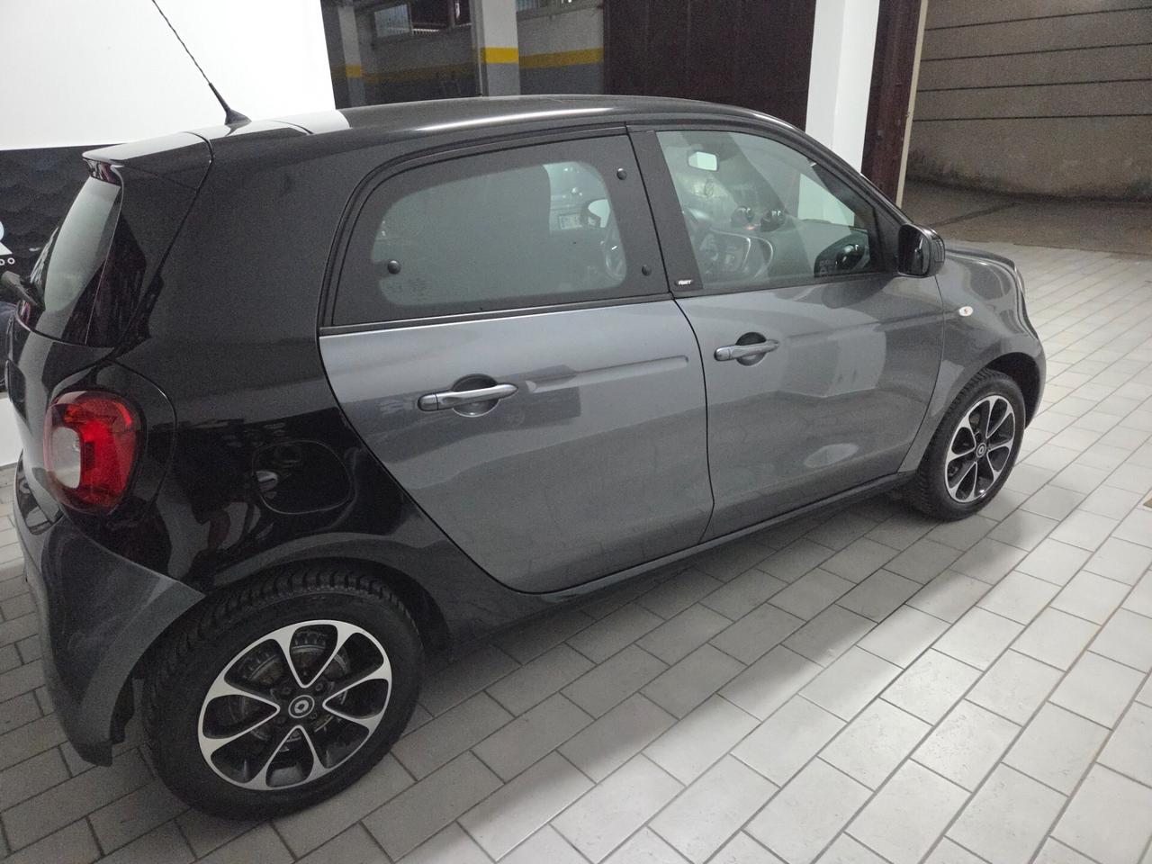 Smart ForFour 70 1.0 Prime