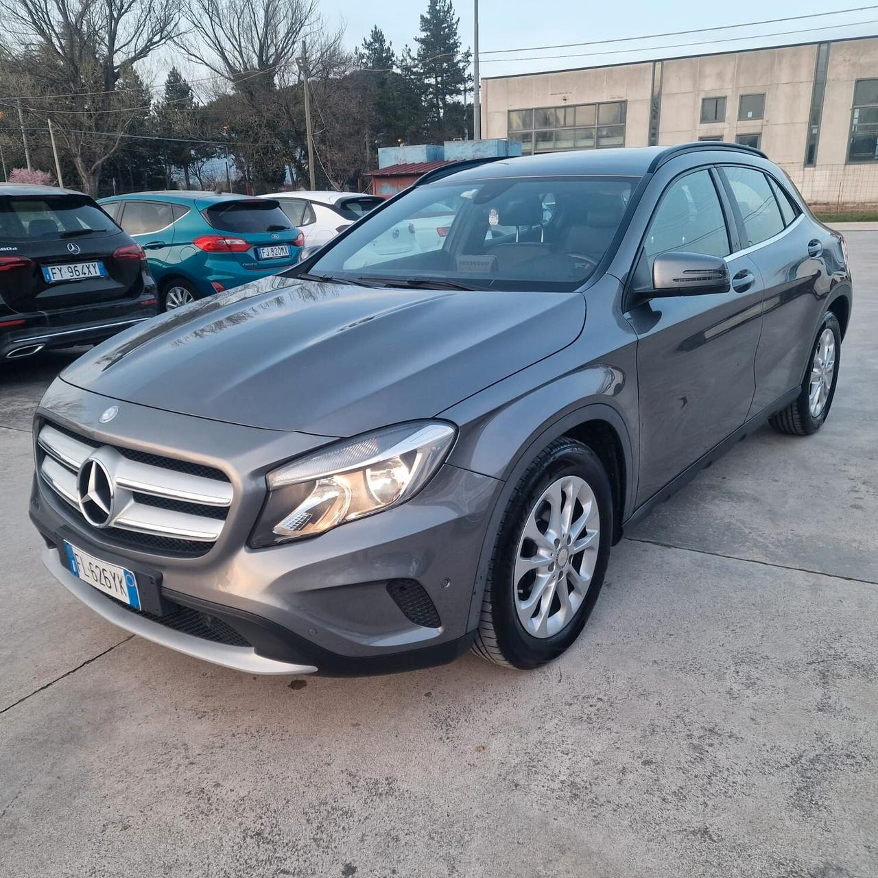 Mercedes-benz GLA 180 d Premium IMPECCABILE