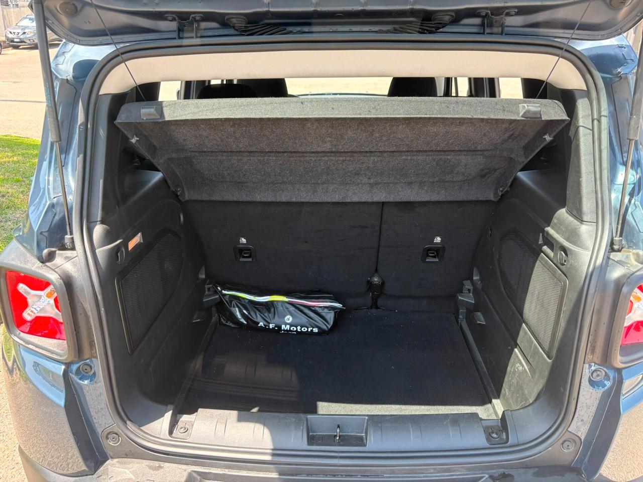 Jeep Renegade 1.6 Mjt 130 CV Longitude
