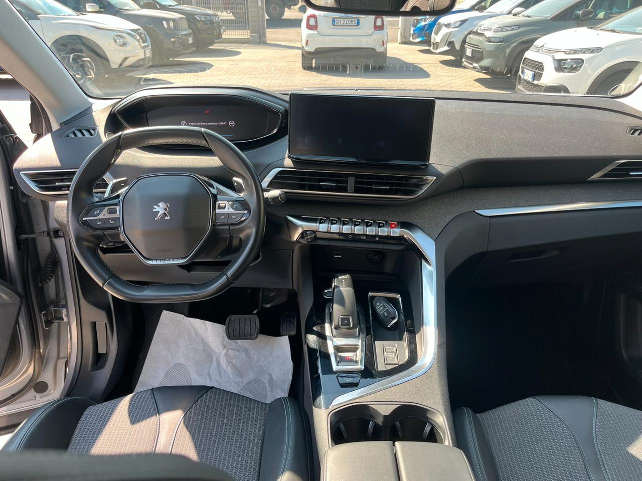Peugeot 3008 BlueHDi 130 S&S EAT8 Allure