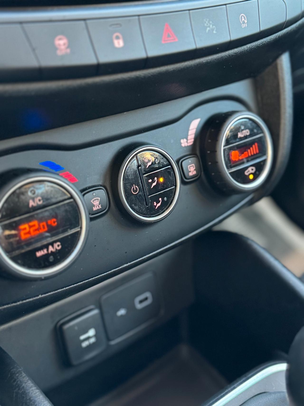 Fiat Tipo 1.6 Mjt S&S SW Lounge