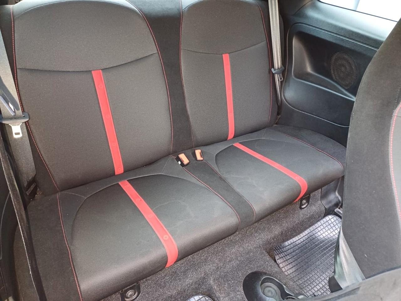 Abarth 500 1.4 Turbo T-Jet 135 cv