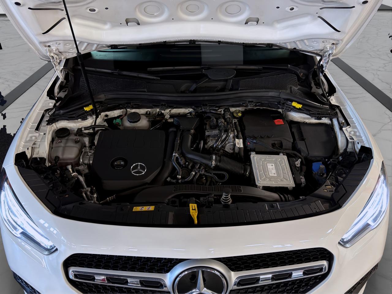 Mercedes GLA 250 e phev (eq-power) COME NUOVA - GOMME NUOVE