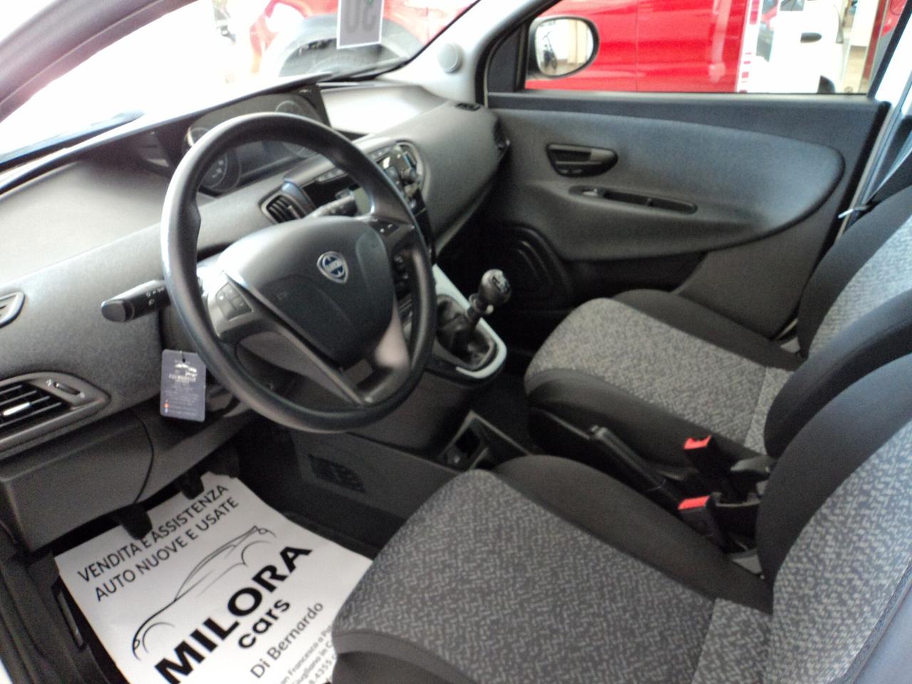 Lancia Ypsilon 1.2 69 CV 5 porte S&S Elefantino Blu