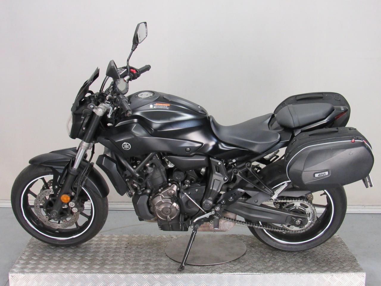 Yamaha MT-07 ABS