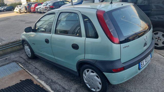OPEL Corsa 1.2i 16V cat 5 porte Club