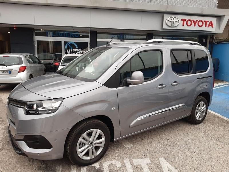 Toyota Proace City Verso 1.2 110 CV S&S Short Executive