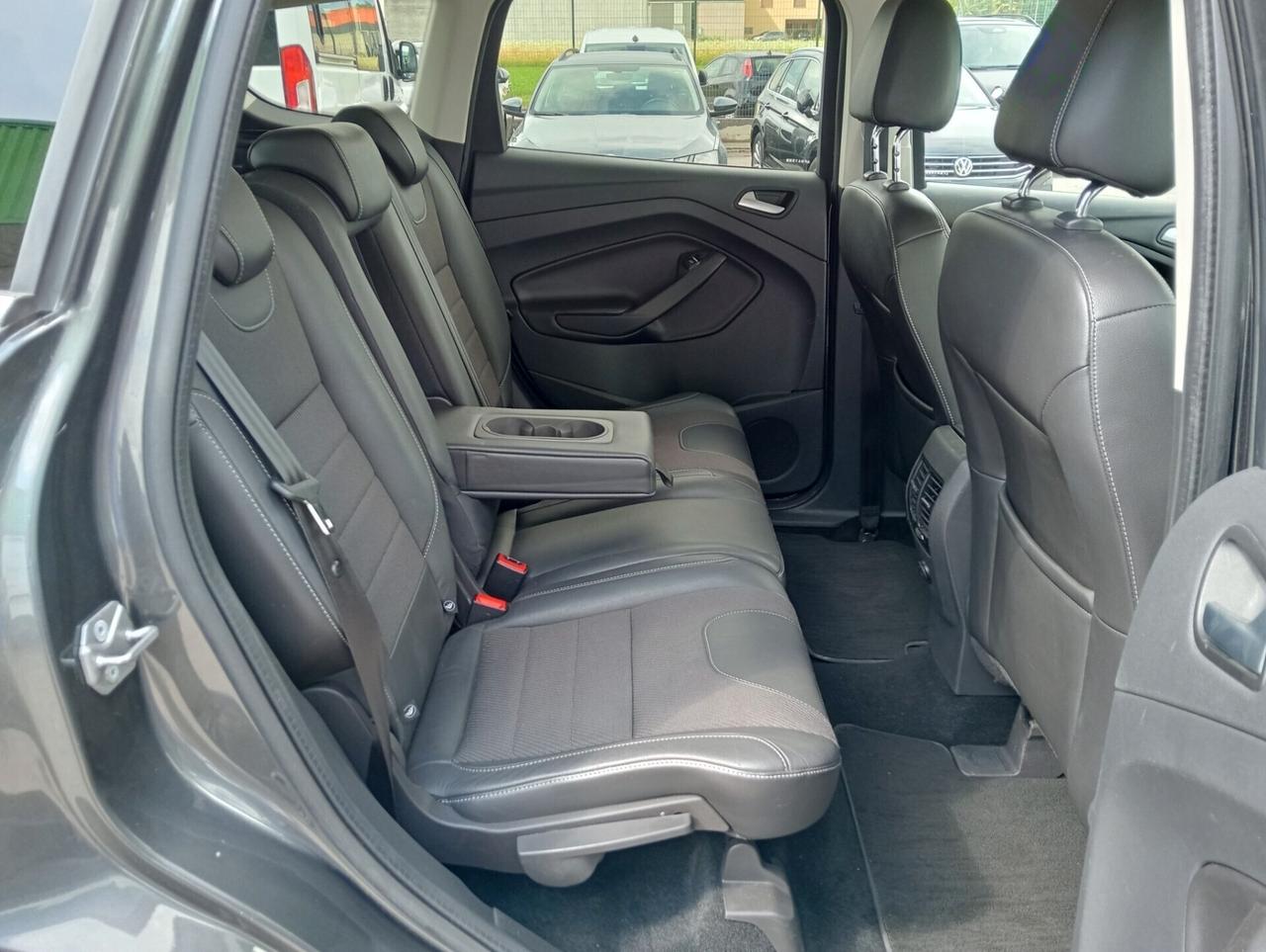 Ford Kuga 1.5ecob. TITANIUM 4X4 Automatica
