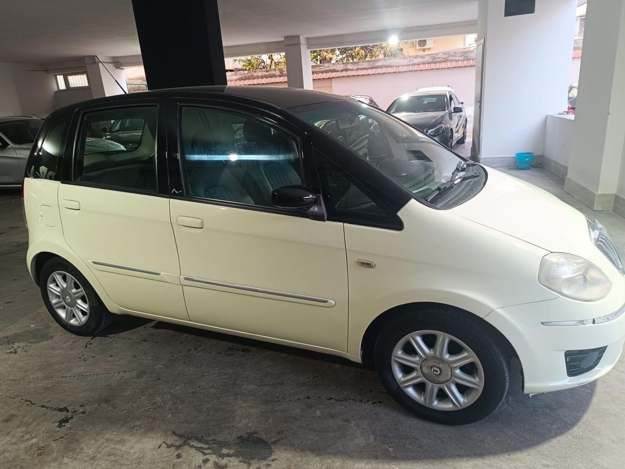 Lancia MUSA 1.4 16V Oro GPL