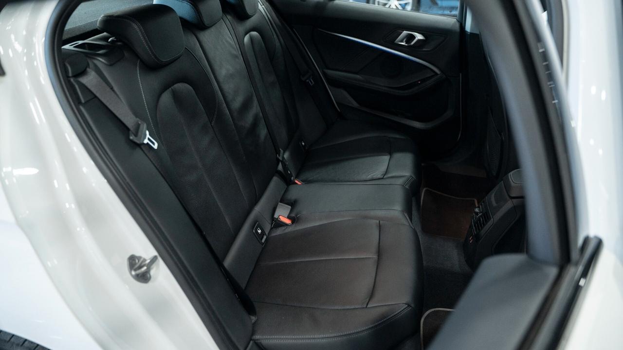 Bmw 118 D 5P SPORT F40 2.0 150CV TETTO VIRTUAL LUCI PELLE