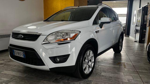 FORD Kuga + 2.0 TDCi 136 CV 4WD DPF