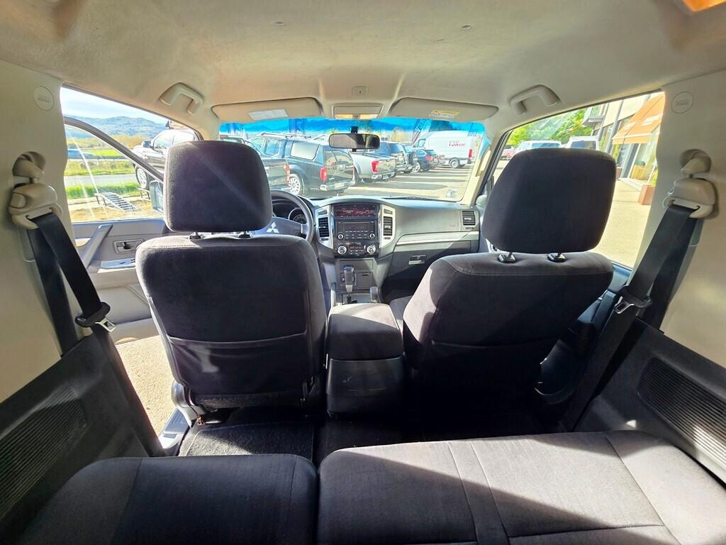 Mitsubishi Pajero 3.2 DI-D 190CV INSTYLE