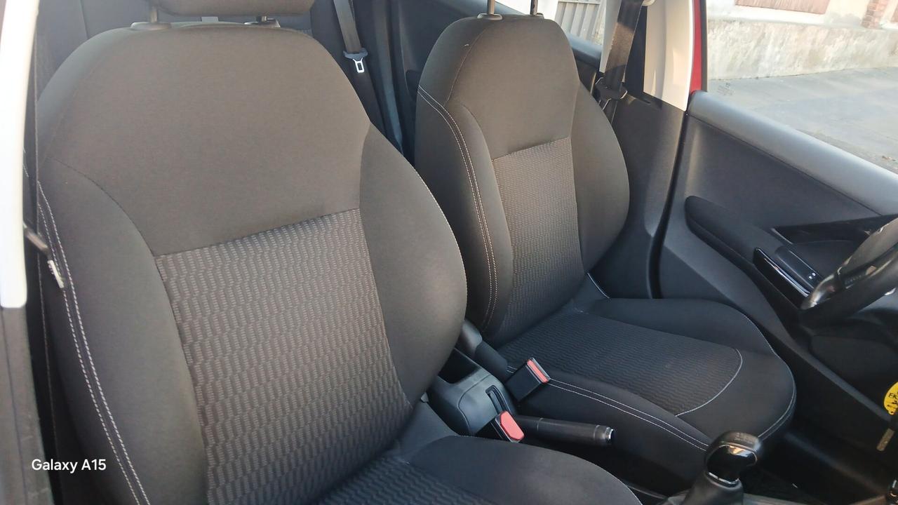 Peugeot 208 PureTech 82 5 porte Allure E6