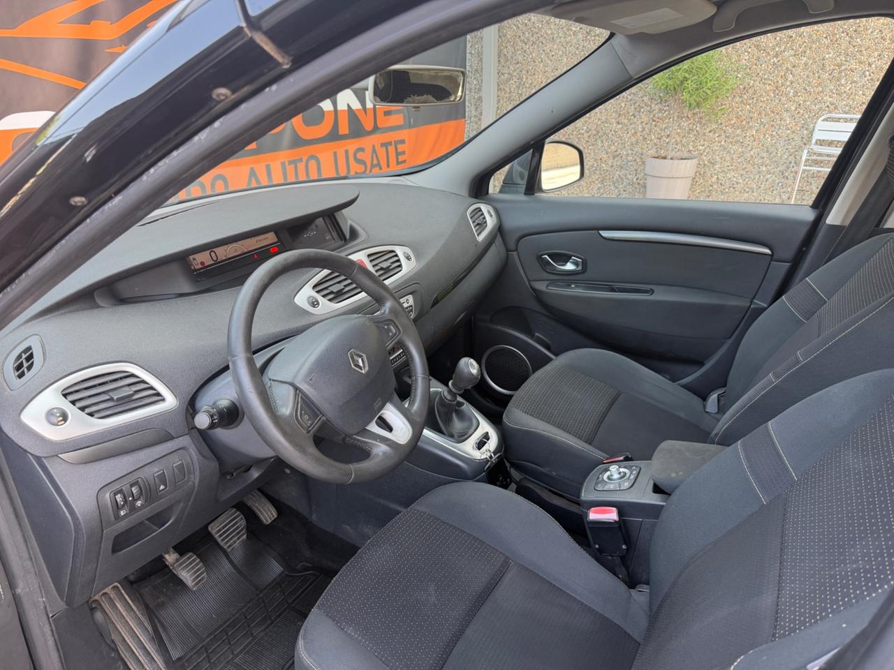 RENAULT SCENIC 1.5 DCI EURO5A FAMIGLIARE