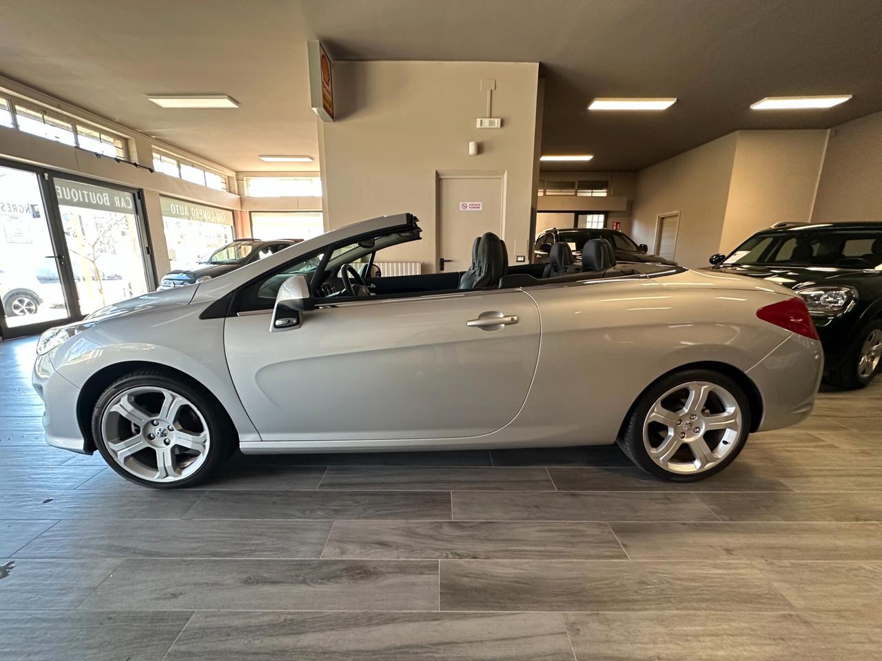 Peugeot 308 CABRIO 2.0 hdi 16v Feline 140cv