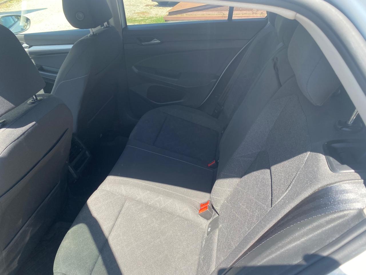 Volkswagen Golf 1.5 TGI Life