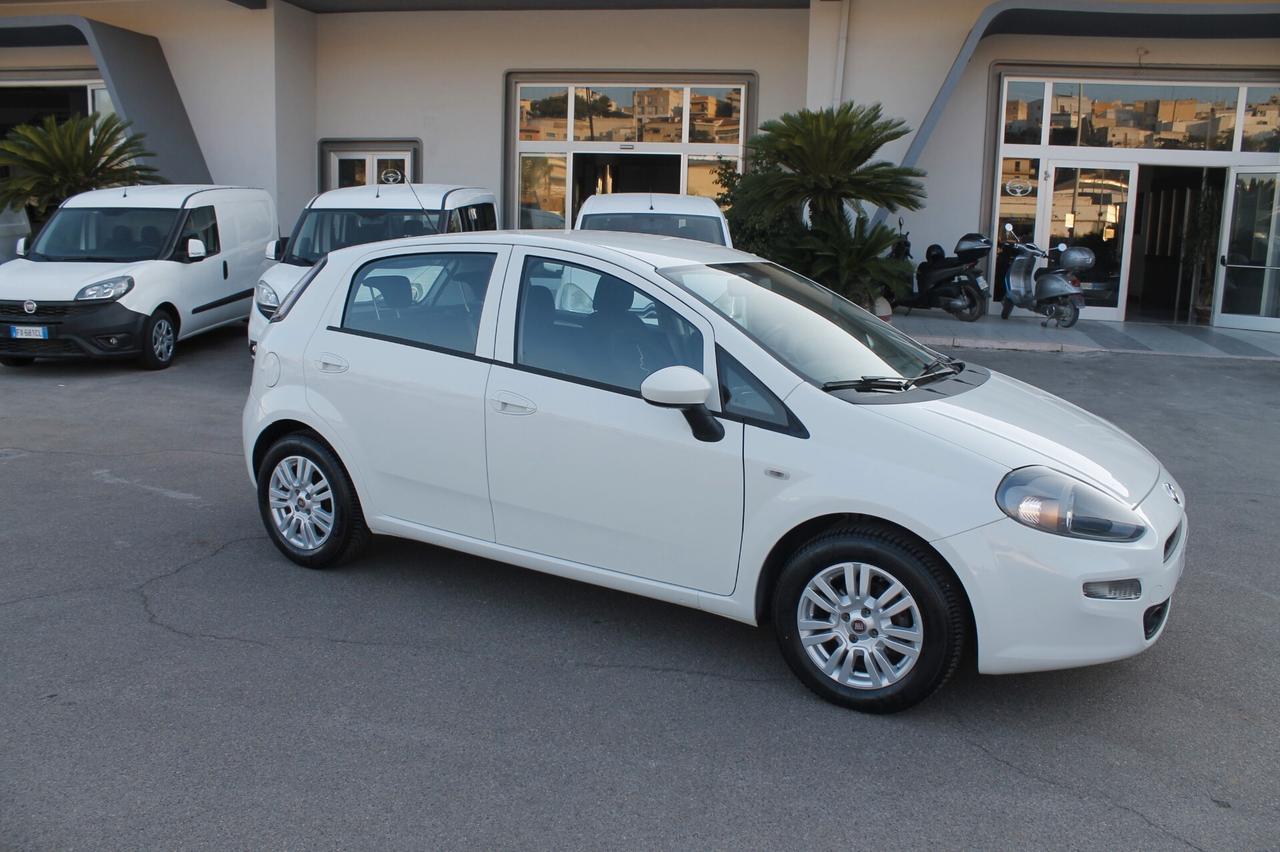 Fiat Punto 1.3 MJT II 75 CV 5 porte Street