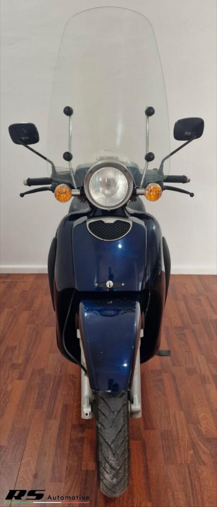 Aprilia Scarabeo 200