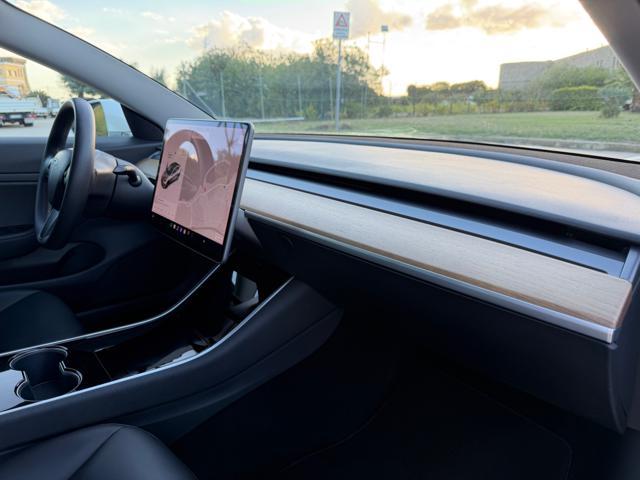 TESLA Model 3 STANDARD RWD PERFETTA