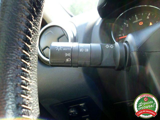 NISSAN Qashqai 2.0 dCi DPF Tekna 4X4