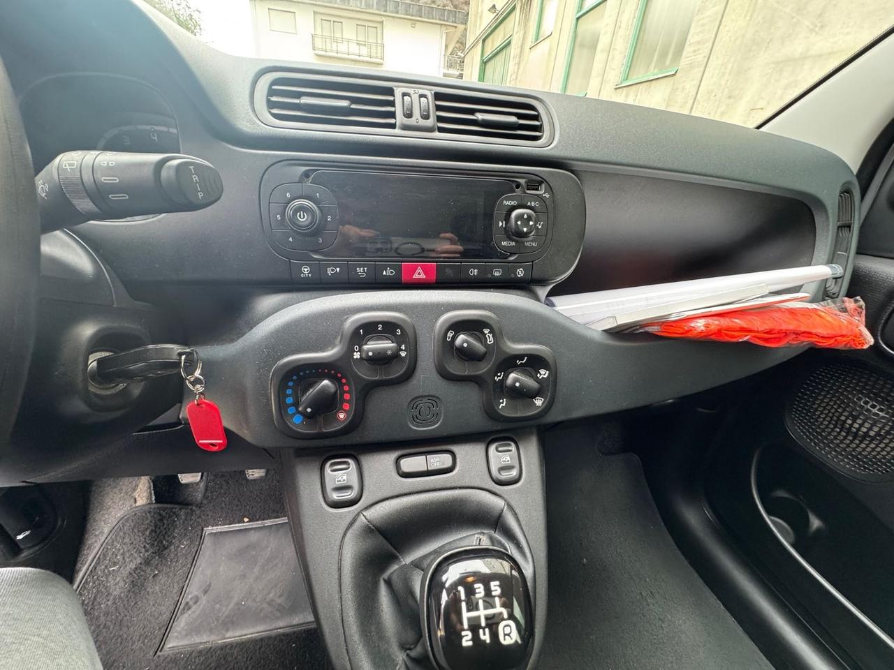 Fiat Panda 1.2 Lounge SI NEOPATENTATI 2019 EURO6B