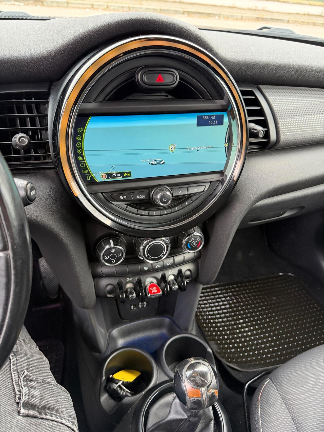 Mini 1.5 Cooper D Business XL