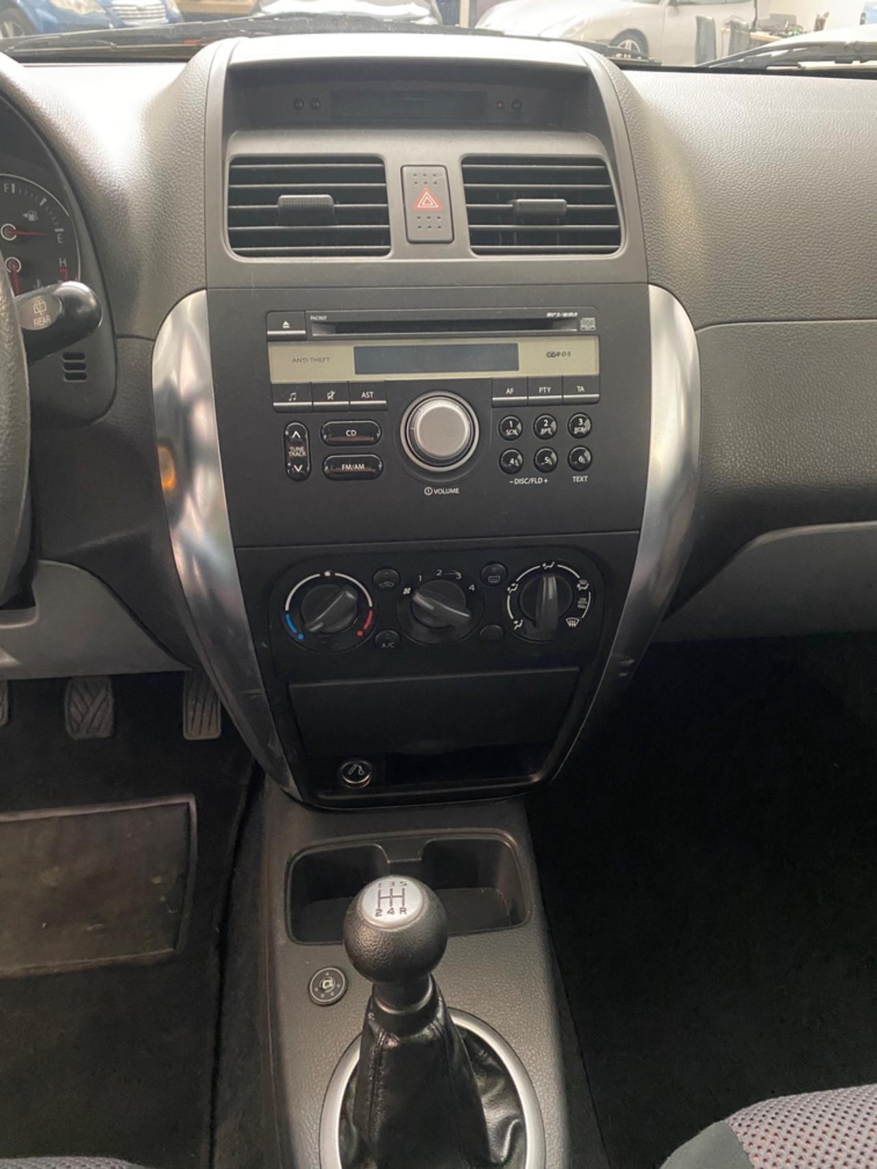 Suzuki SX4 1.6 16V 4WD OUTDOOR LINE (3/2006)