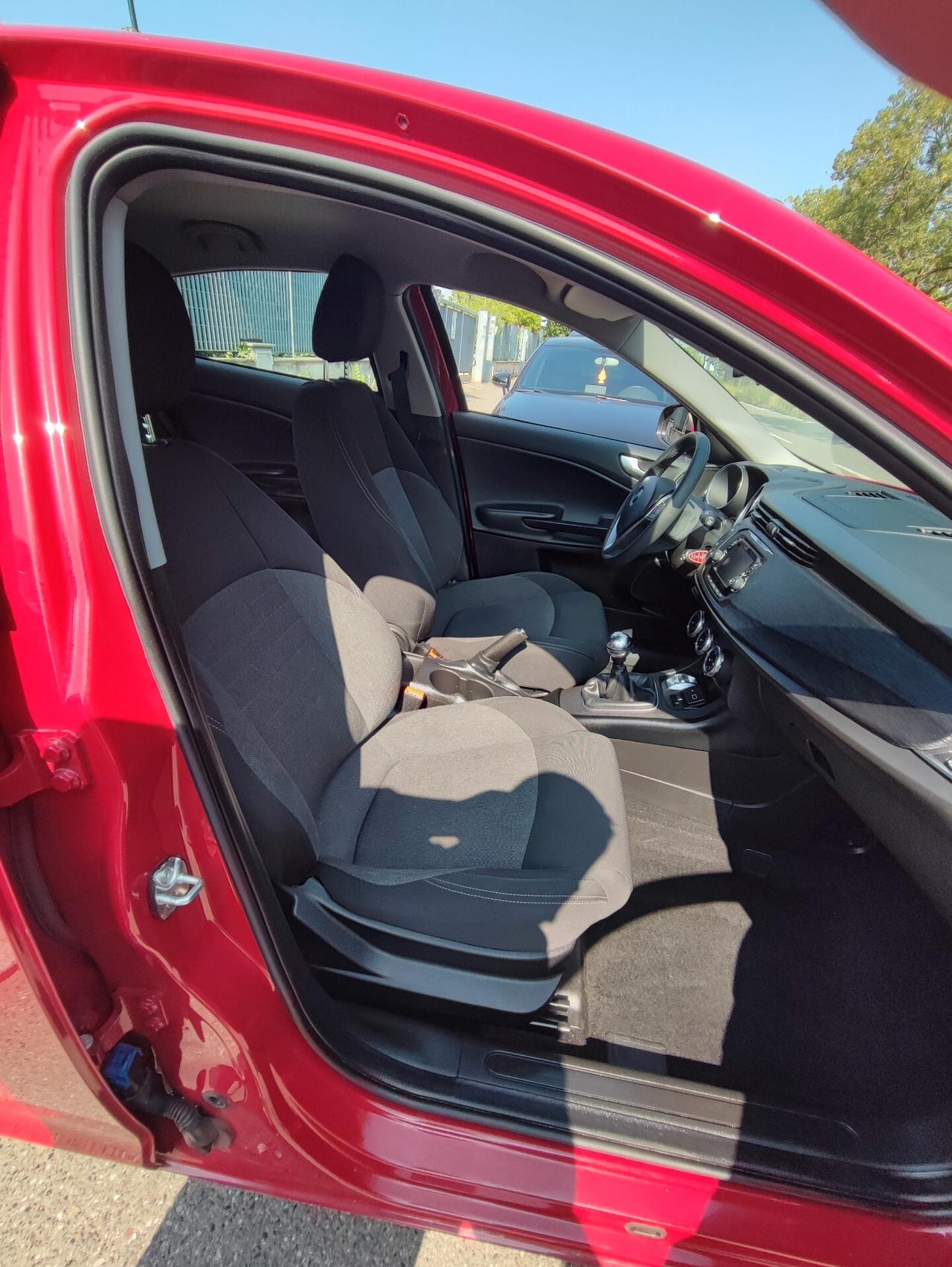 Alfa Romeo Giulietta 1.4 Turbo 120 CV Super