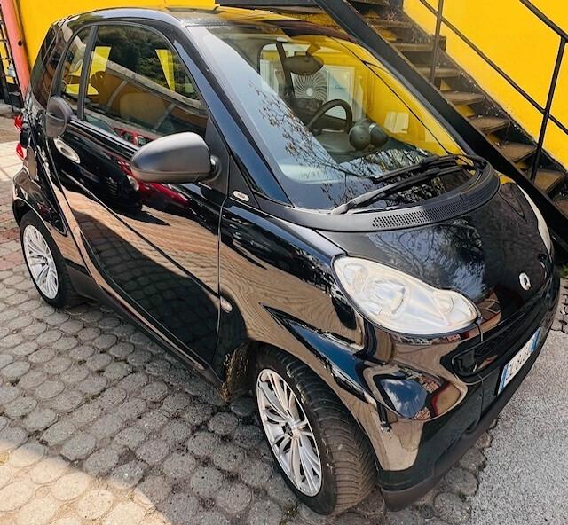 Smart ForTwo 1000 52 kW coupé pure