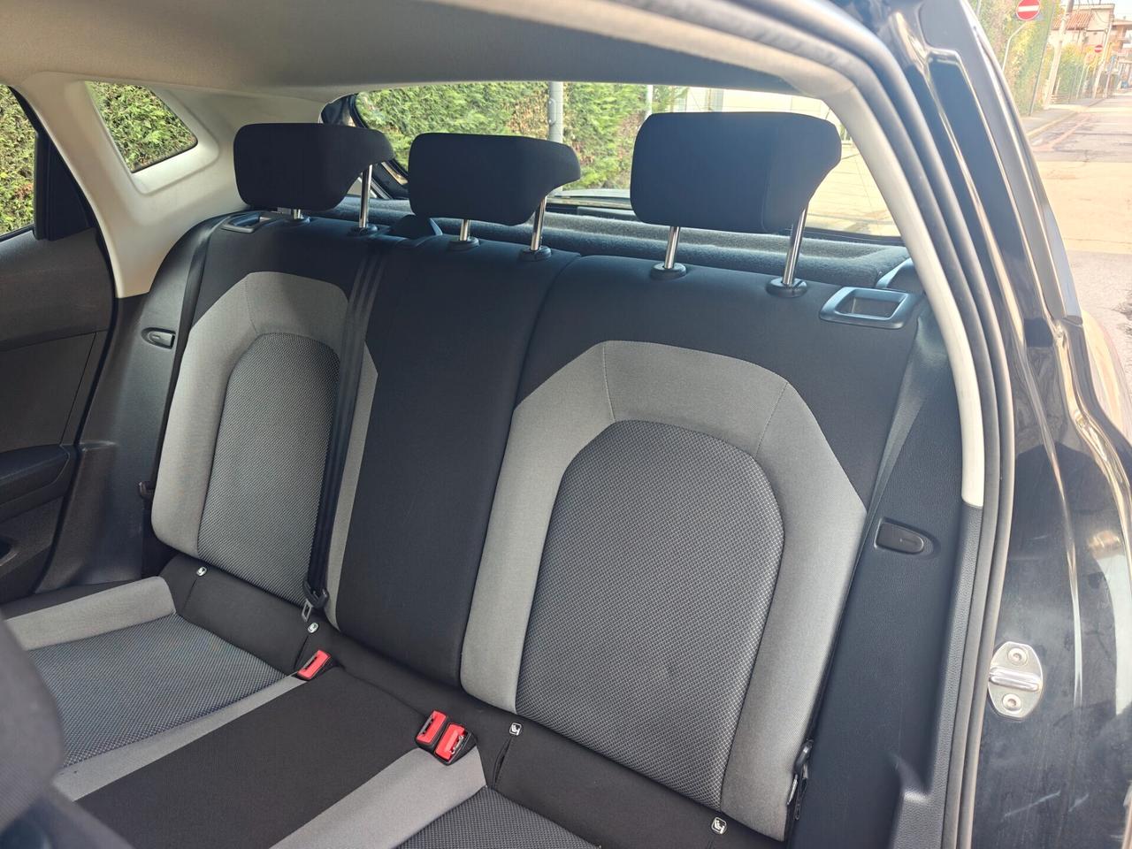 Seat Ibiza 1.6 TDI - Neopatentati