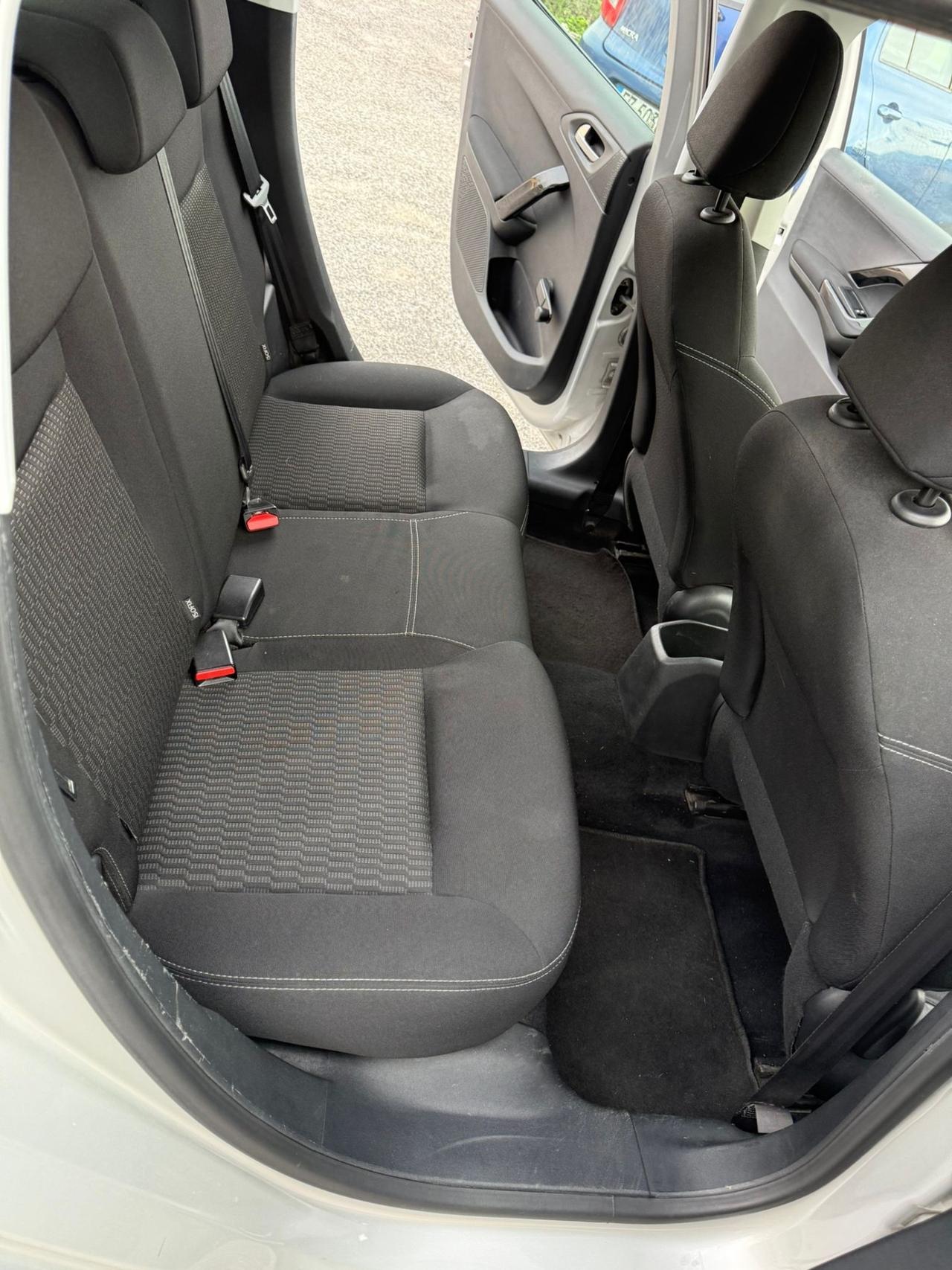 Peugeot 208 PureTech 82 5 porte Access