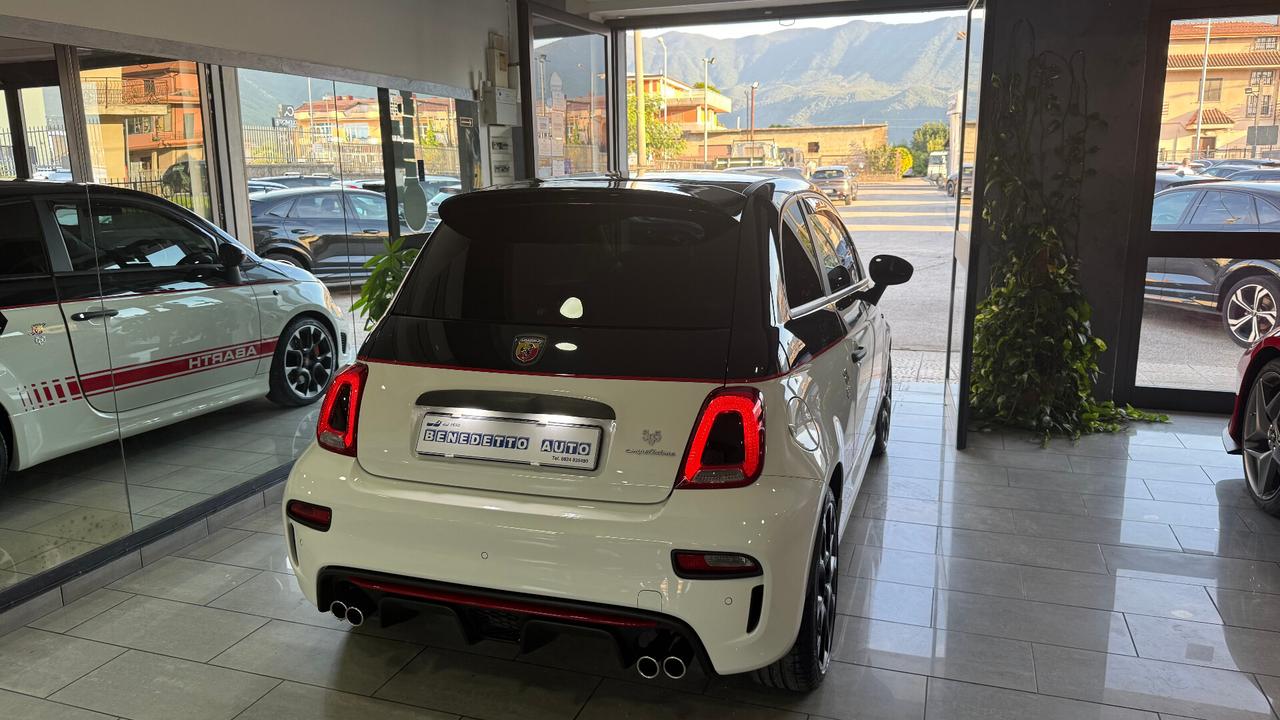 Abarth 595 1.4 Turbo T-Jet 180 CV Competizione 180 CV