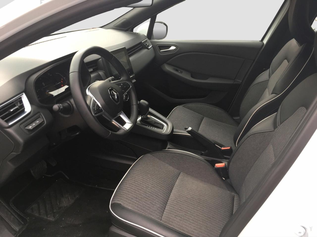 Renault Clio Full Hybrid E-Tech 140 CV 5 porte Intens