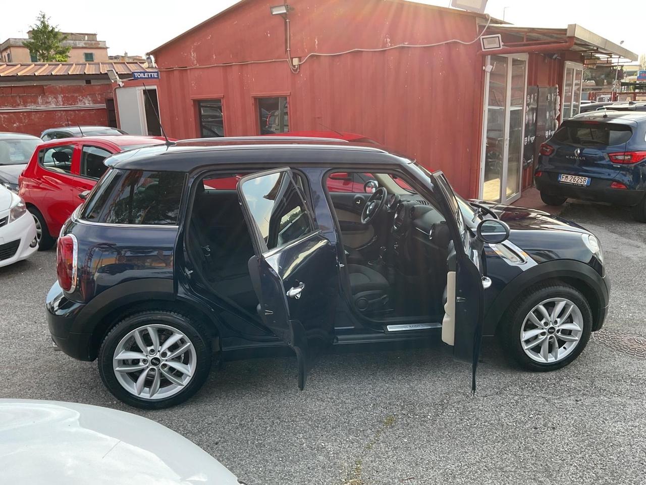 Mini 2.0 Cooper D Automatica-rate-garanzia-permute