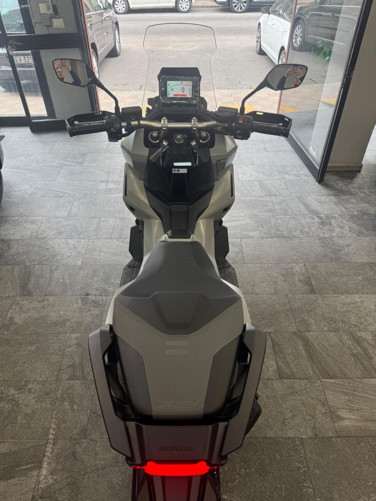 Honda X-ADV 750 KM ZERO FINANZIABILE