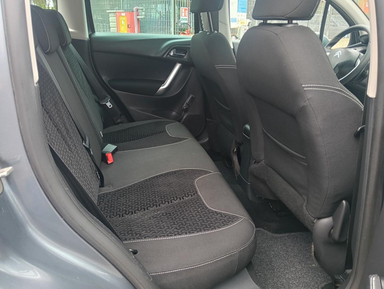 Citroen C3 1.1 Exclusive GPL fino al 2023 uni proprietario