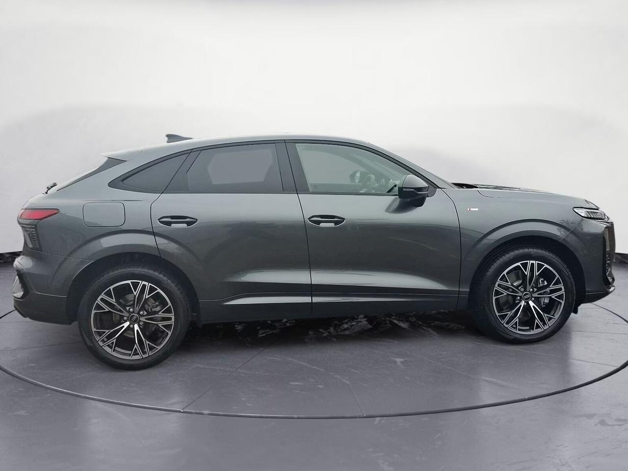 Audi Q3 SPB 35 TDI S tronic line SLINE MODELLO NUOVO