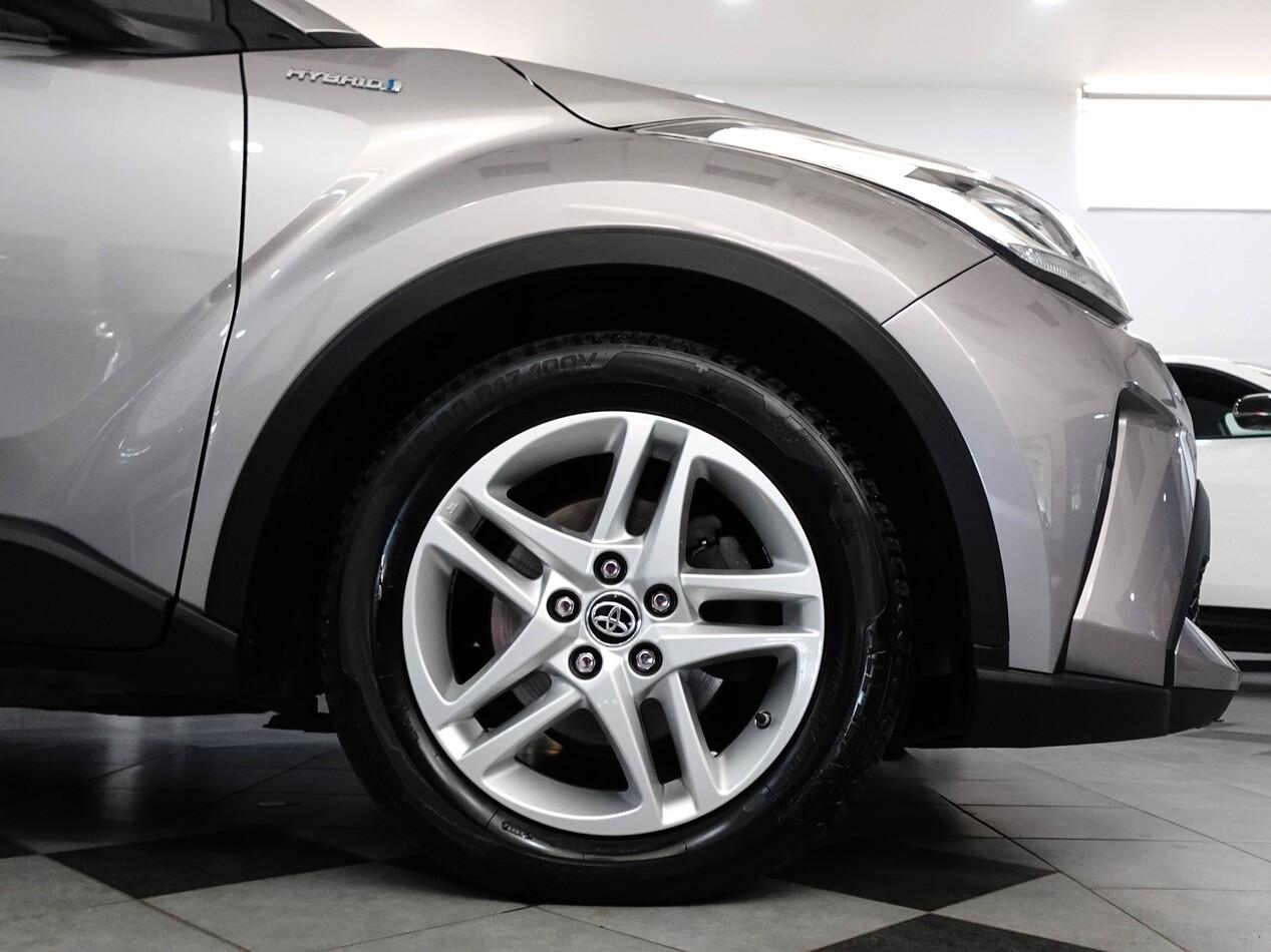 Toyota C-HR 1.8 E-CVT HYBRID 122 CV BUSINESS