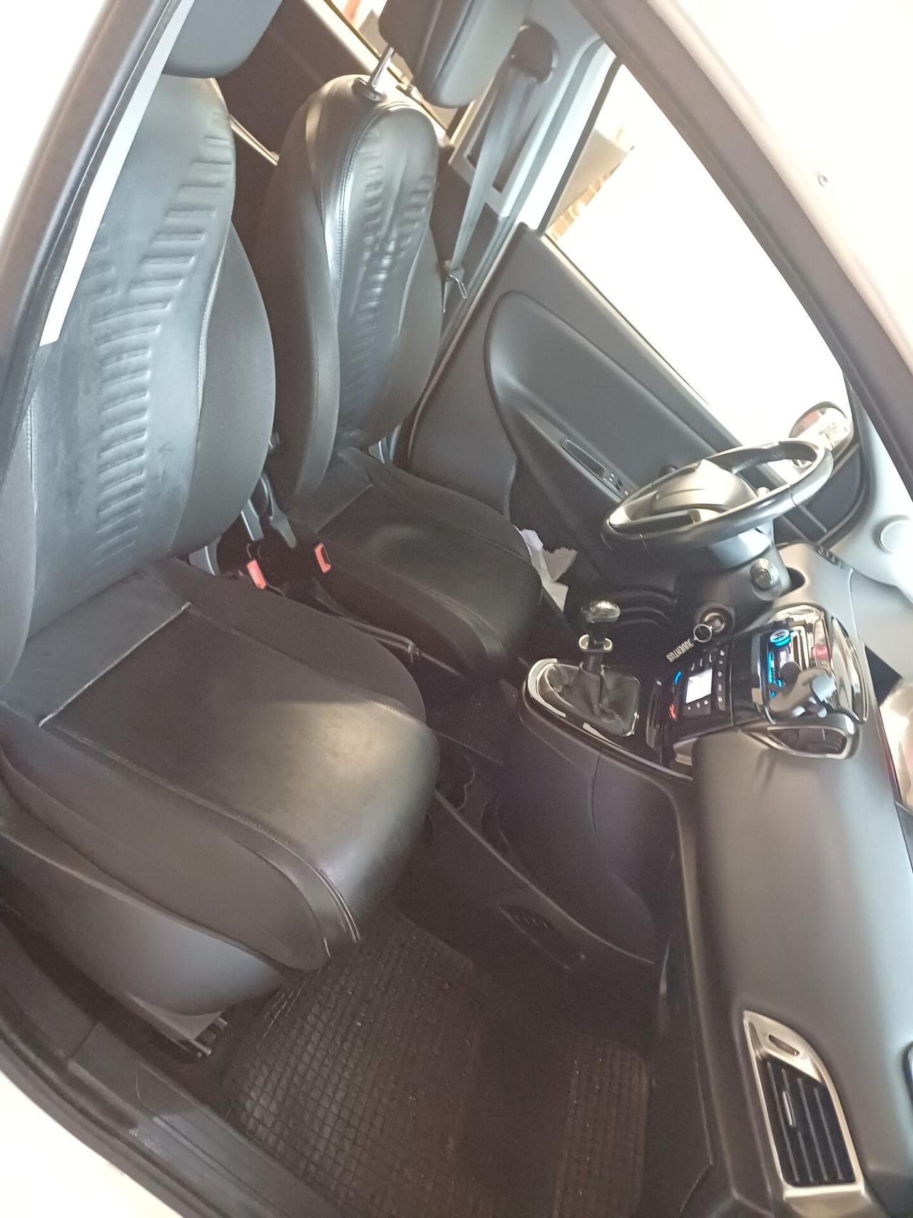 Lancia Ypsilon 1.2 69 CV 5 porte GPL Ecochic Gold