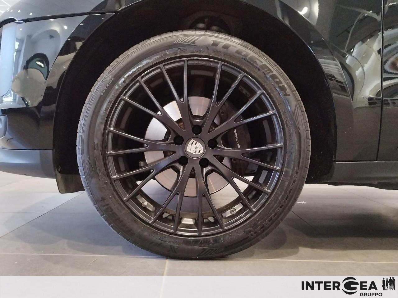 PORSCHE Macan 2.0 245cv pdk