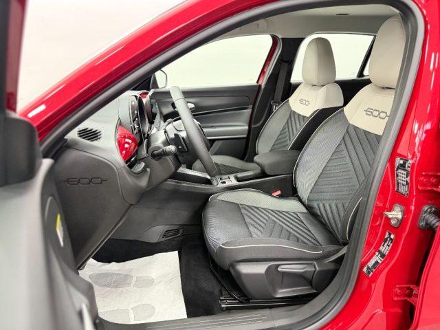 FIAT 600 Hybrid 145 CV DCT MHEV La Prima II