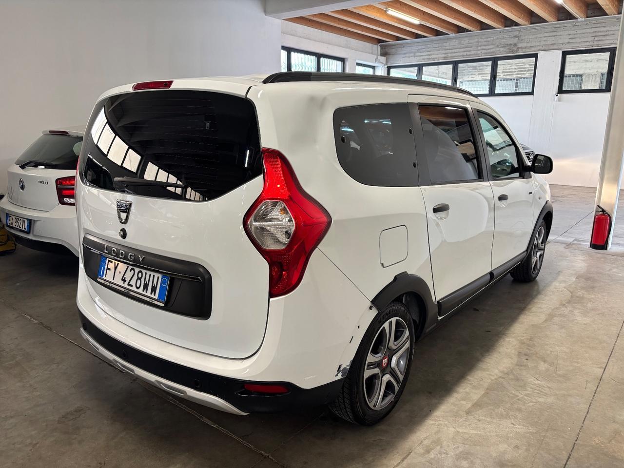 Dacia Lodgy Stepway 1.5 dci | 7 POSTI |