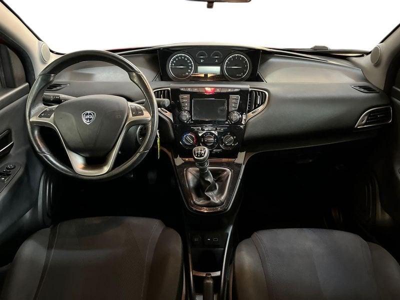 Lancia Ypsilon III 2015 1.2 Gold s&s 69cv my19