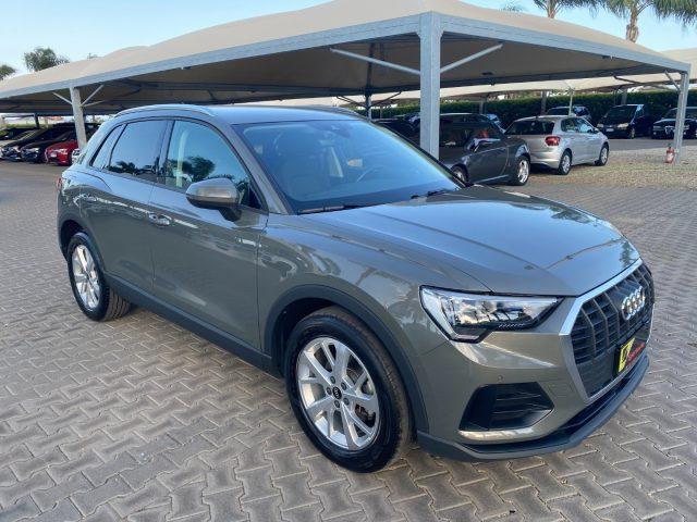 AUDI Q3 35 TDI S tronic Business