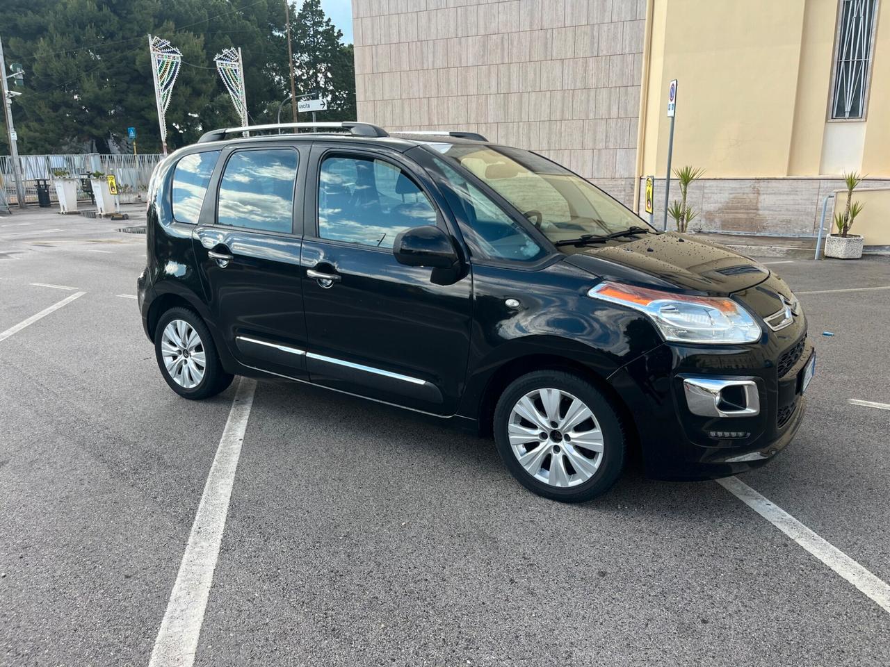 Citroen C3 Picasso 1.6 HDi 100 Exclusive Full