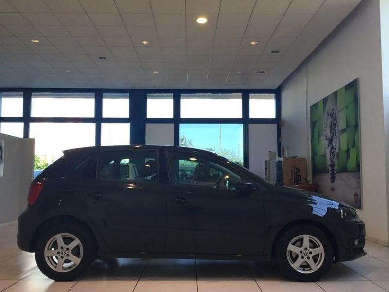 Volkswagen Polo 1.0 MPI TREND LINE 5P