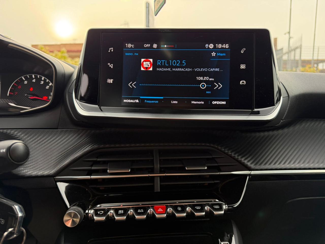 Peugeot 208 PureTech 100CV Stop&Start 66MILA KM
